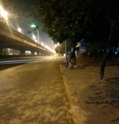 Theo phong thủy, nếu đi chơi đêm, con người có thể dễ bị khí âm quấy nhiễu, tinh thần hoảng loạn, mất ngủ hoặc vướng phải vận xui rủi không đáng có.