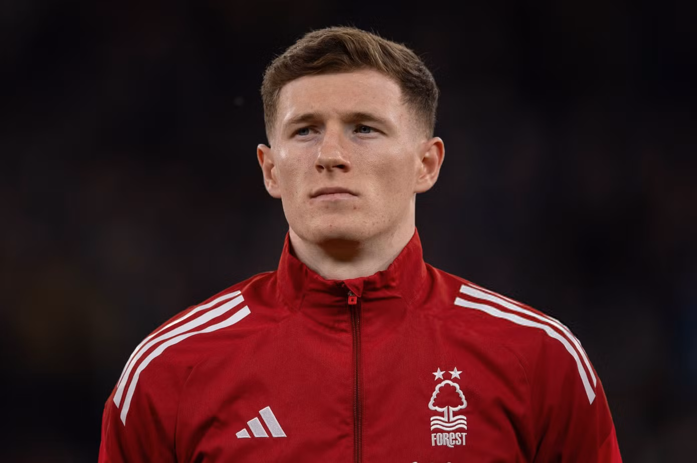 Vụ Anderson gia nhập Man City đẩy sức nóng của phiên chợ hè 2026.