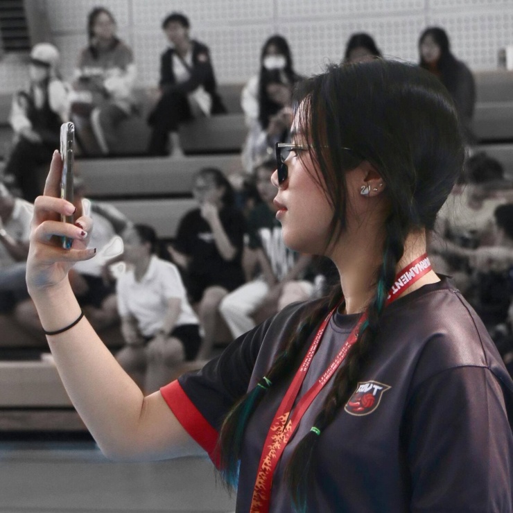 Thái Linh có tình yêu đặc biệt với bóng chuyền. Cô từng là Chủ tịch CLB bóng chuyền RMIT.