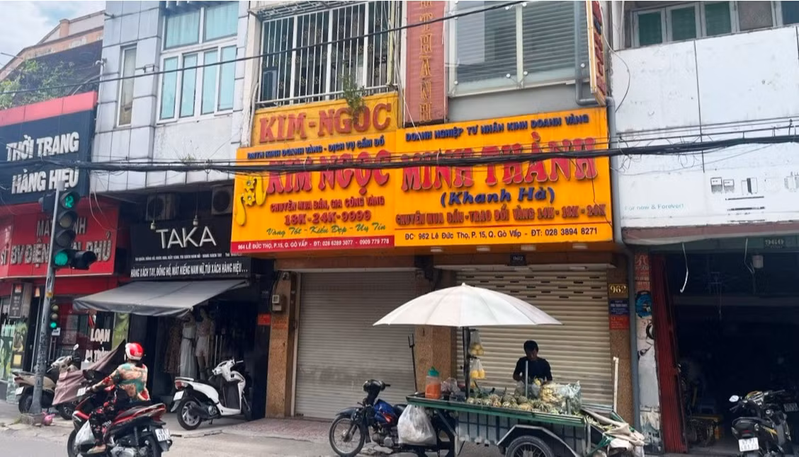 Nhiều tiệm vàng ở TPHCM đóng cửa, ngừng giao dịch không rõ lý do (ảnh: Gia Hân).