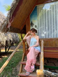 Ảnh sao 30/7: Con trai Khánh Thi – Phan Hiển cao nhỉnh hơn bố mẹ