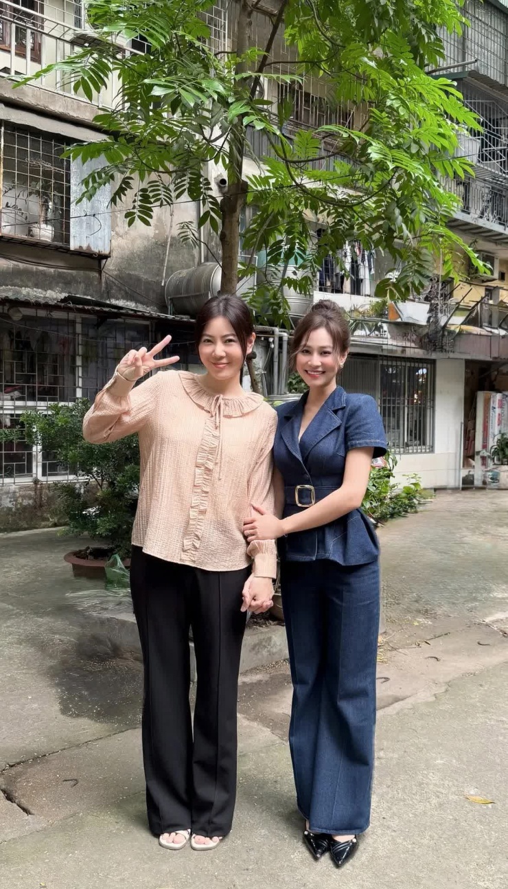 Lời chia tay đặc biệt của dàn diễn viên 'Dưới ô cửa sáng đèn' - 11
