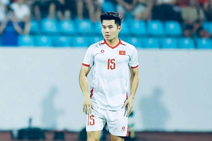 Chân dung “máy tạt bóng” của ĐT Việt Nam tại ASEAN Cup 2026 - 2