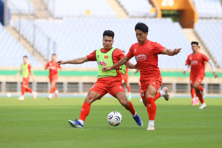 Chân dung “máy tạt bóng” của ĐT Việt Nam tại ASEAN Cup 2026 - 9