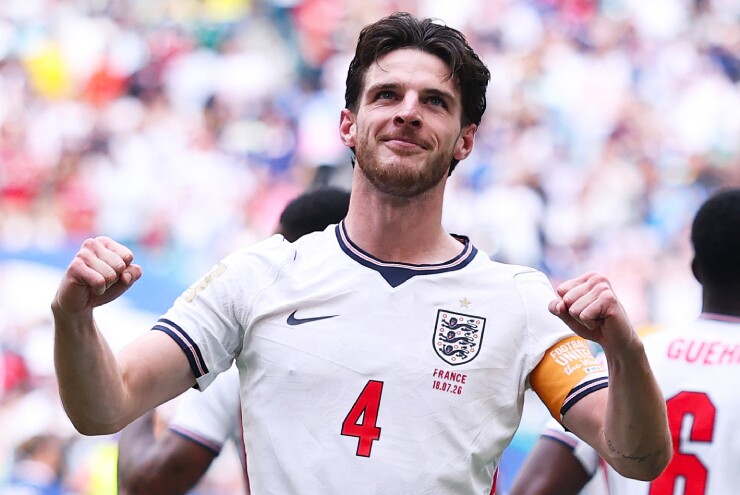 Declan Rice mở tỉ số ngay từ phút thứ 3