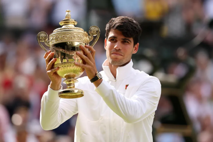 Alcaraz, cựu vô địch Wimbledon khao khát trở lại 