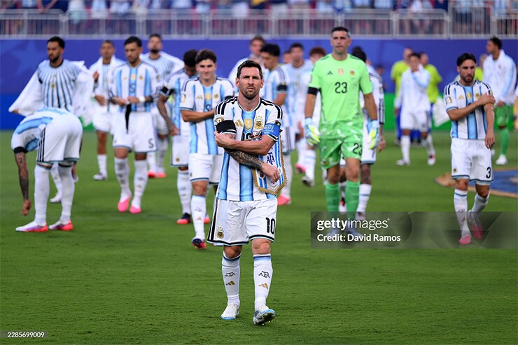 Messi được xem là biểu tượng của lối chơi cống hiến, chinh phục đối thủ bằng tài năng thay vì tiểu xảo