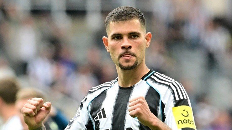 Guimaraes đang trên đường tới&nbsp;Arsenal
