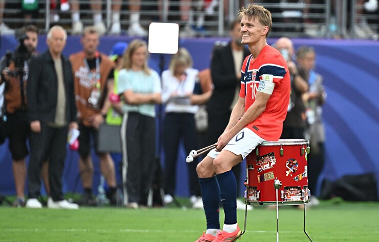 "Phá lệ" vì Martin Odegaard