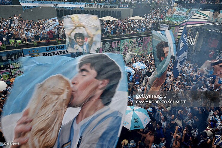 CĐV Argentina ẩu đả náo loạn Atlanta, hâm nóng đại chiến ĐT Anh ở bán kết World Cup - 4