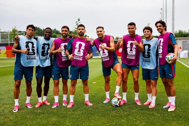 Dù không còn ở đỉnh cao phong độ, Ronaldo vẫn là "cây hút fan" ở World Cup