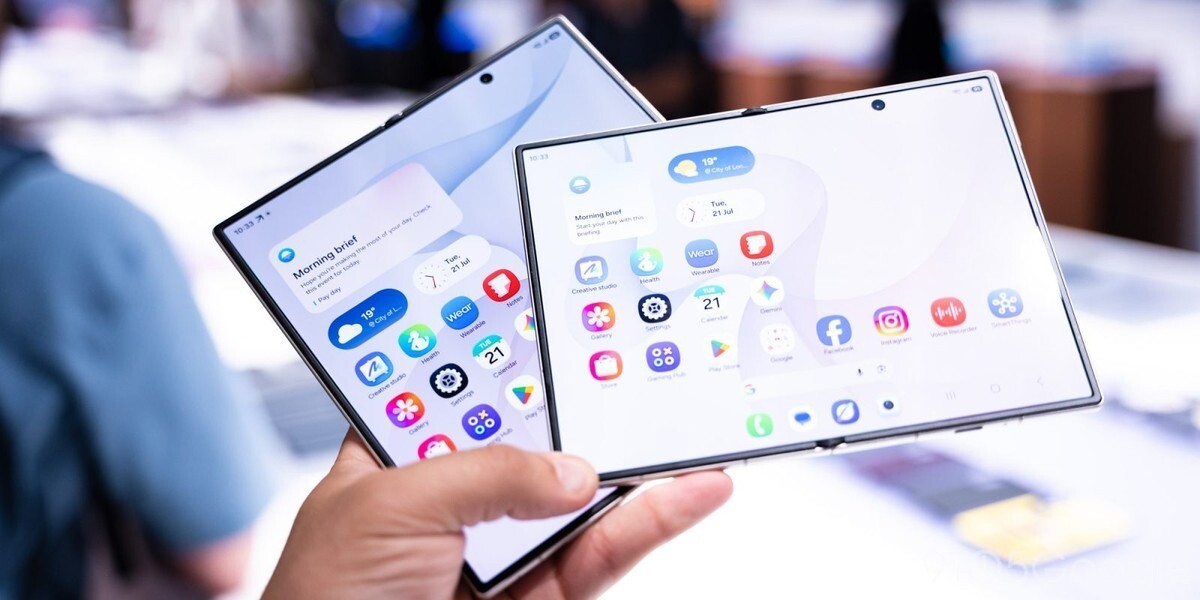 Galaxy Z Fold 8 sở hữu tính năng mọi mẫu điện thoại gập nên có - 1