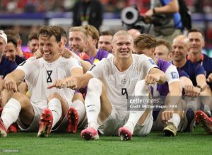 Haaland có thể chạm mốc 260 bàn cho ĐT Na Uy khi bằng tuổi Ronaldo?