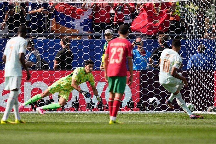 Mbappe nối gót Messi đá hỏng phạt đền, World Cup đánh dấu kỷ lục buồn 60 năm - 1