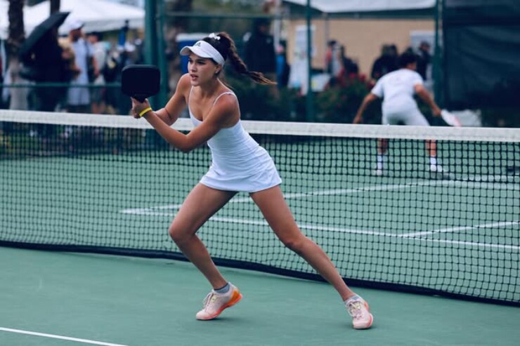 Dominique Schaefer gặt hái nhiều thành công khi chọn chơi pickleball