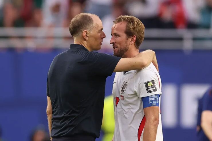 Huấn luyện viên Thomas Tuchel và thủ quân Harry Kane đang lên phương án để chặn đứng siêu sao Lionel Messi.