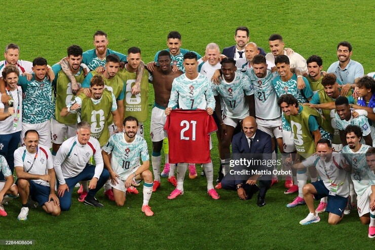 Ronaldo được vinh danh sau đại chiến Bồ Đào Nha - Croatia, rơi lệ tri ân Jota - 3