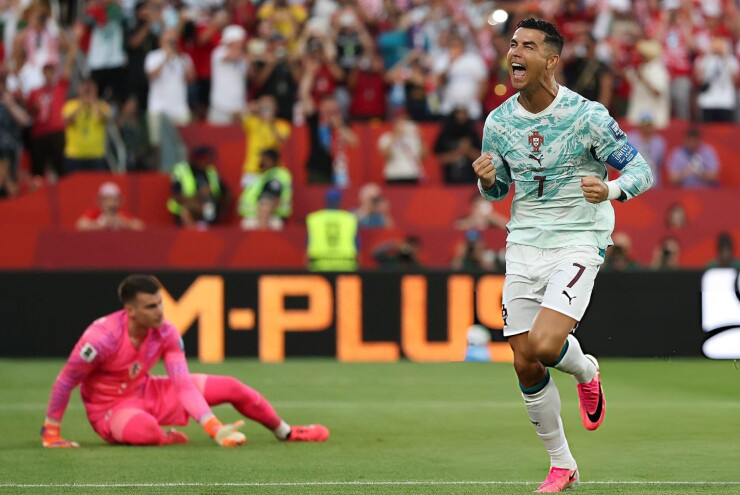 Ronaldo phá "dớp" và thiết lập kì tích mới ở World Cup