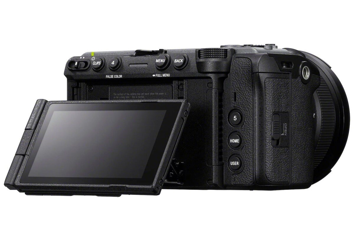Sony FX5 có giá khá cao.