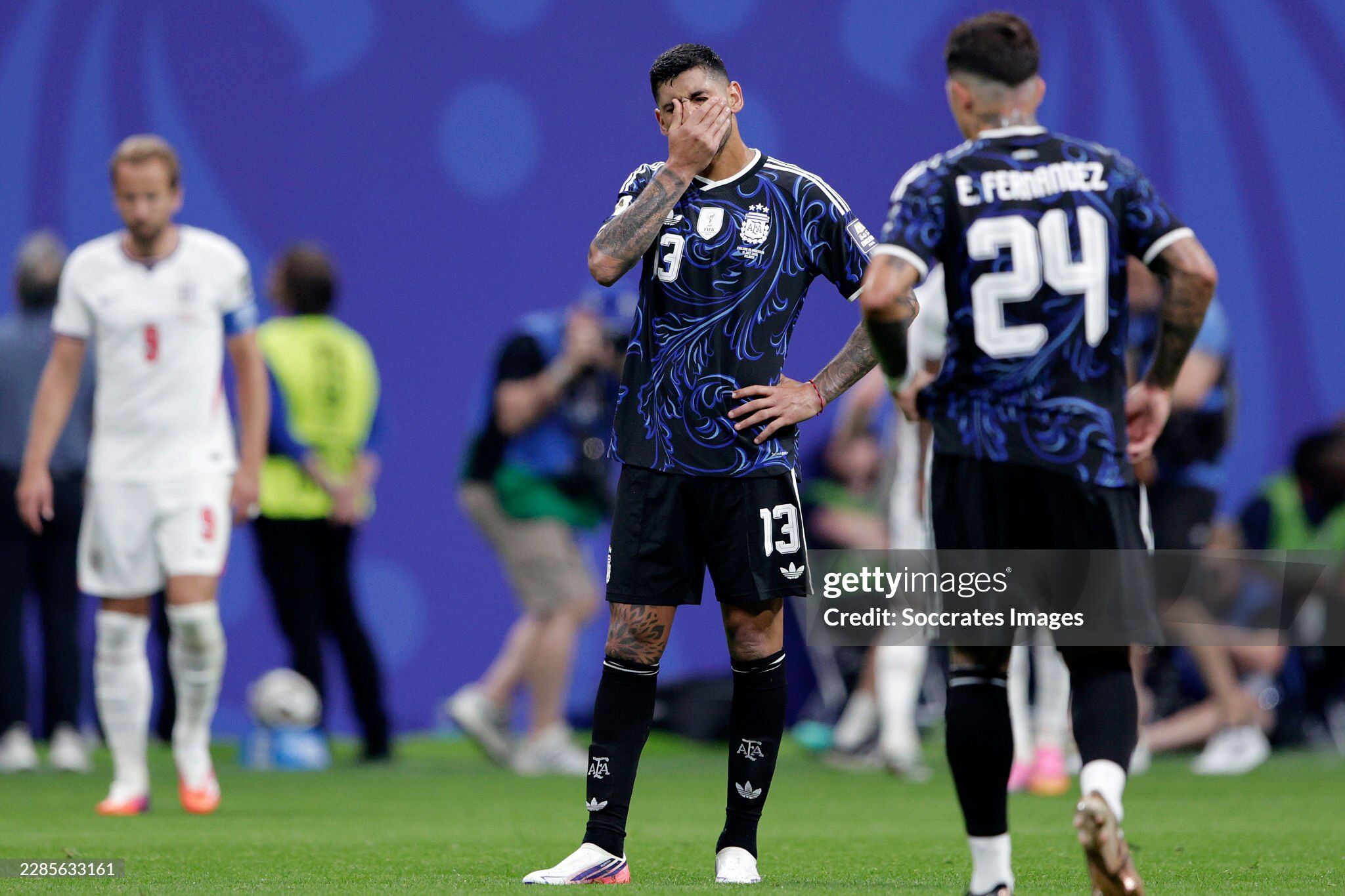 Thư hùng Anh - Argentina: Sao 80 triệu euro của Barca tỏa sáng, Messi cúi đầu bất lực - 15