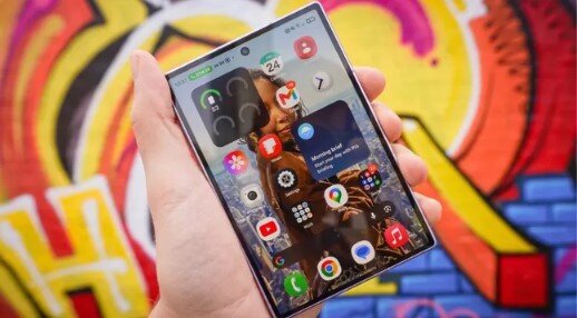 Galaxy Z Fold 8.