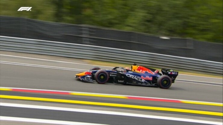 Verstappen nhanh nhất FP1