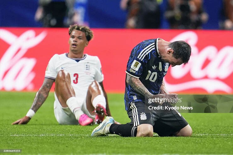 Messi càng lớn tuổi càng đáng sợ