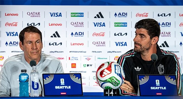 HLV&nbsp;Rudi Garcia, thủ thành&nbsp;Thibaut Courtois cùng Liên đoàn bóng đá Hoàng gia&nbsp;Bỉ phản ứng dữ dội, dọa kiện lên&nbsp;Tòa án Trọng tài Thể thao (CAS)