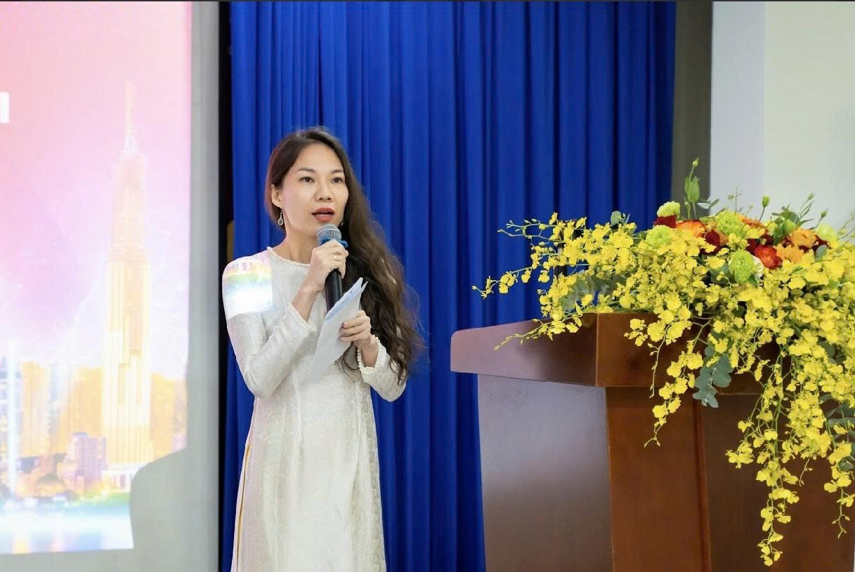 Bà Mai Thị Thùy Linh chia sẻ giá trị đến cộng đồng và các chuyên gia trong ngành