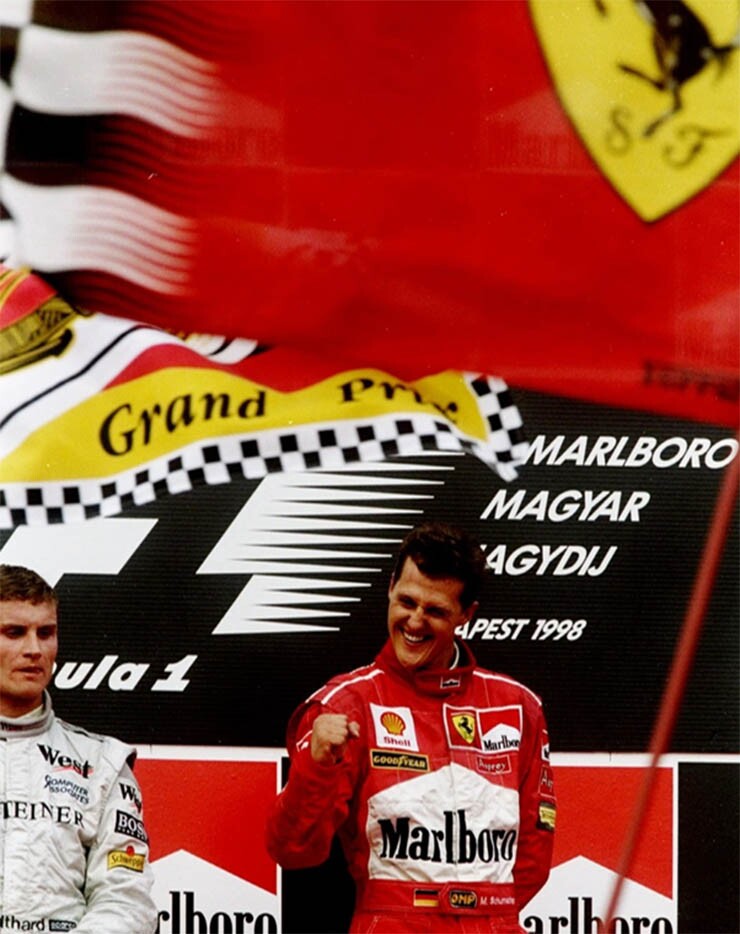 Schumacher giành chiến thắng cuộc đua năm 1998