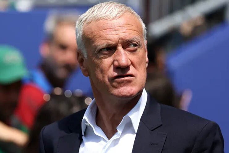 HLV Deschamps giữ sự khiêm tốn trước ngày gặp Tây Ban Nha