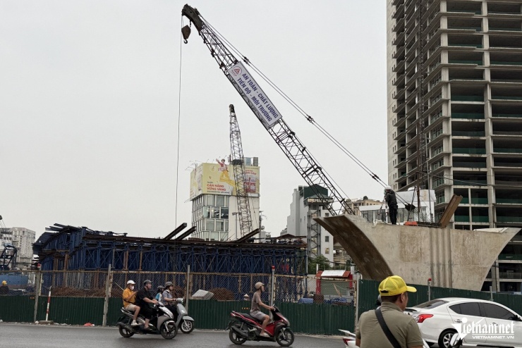 Hà Nội: Cận cảnh dự án 'đường đắt nhất hành tinh' đang chạy đua về đích - 10