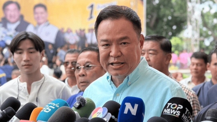 Thủ tướng Thái Lan Anutin Charnvirakul. Ảnh: PBS