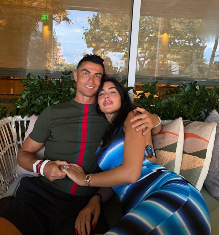 Theo nhiều nguồn tin, Ronaldo và Georgina Rodriguez sẽ tổ chức đám cưới vào ngày 8/8 này.&nbsp;