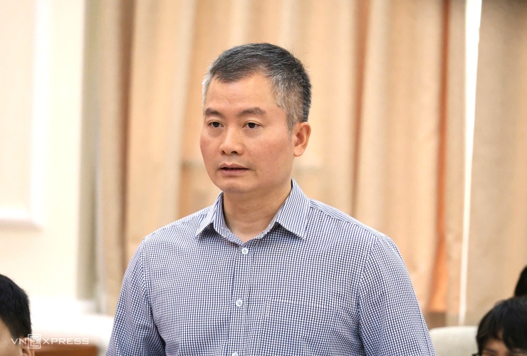 Ông Nguyễn Tuấn Hưng tại họp báo, sáng 5/8. Ảnh: Thanh Hằng