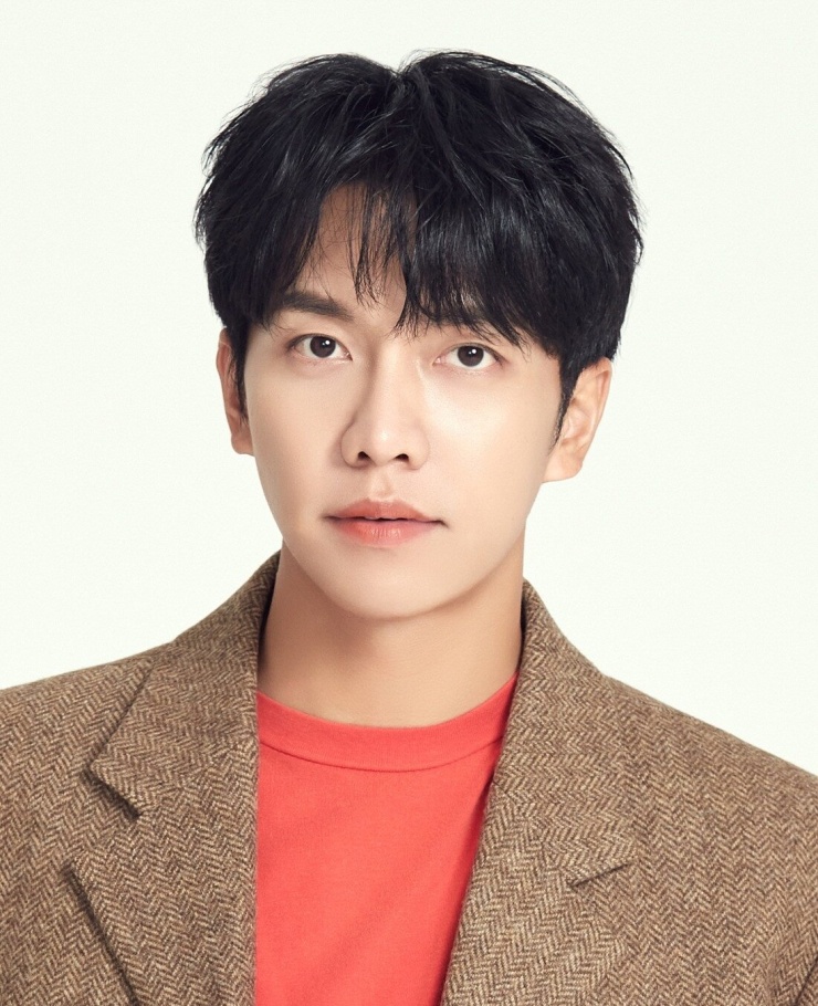 Nam diễn viên nổi tiếng Lee Seung Gi. Ảnh: Sports Kyunghang
