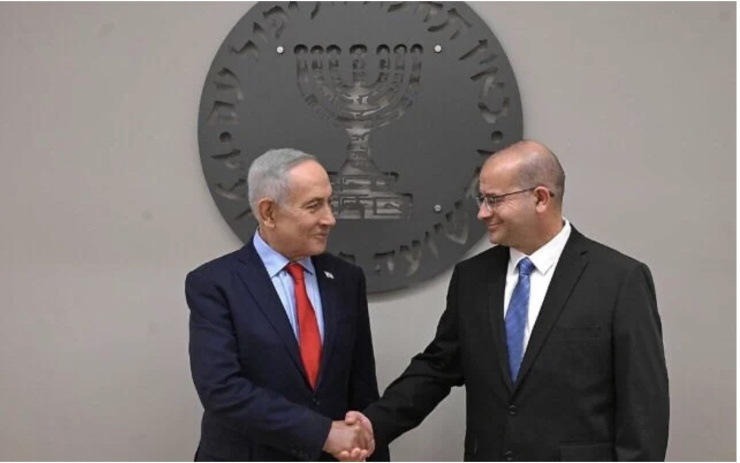 Thủ tướng Israel Netanyahu và Giám đốc Mossad Gofman. Ảnh: Times of Israel. 
