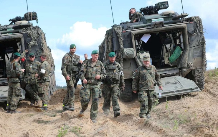 Quân đội NATO đã tham gia các cuộc tập trận phòng thủ ở Lithuania vào tháng Sáu. Ảnh Getty Images