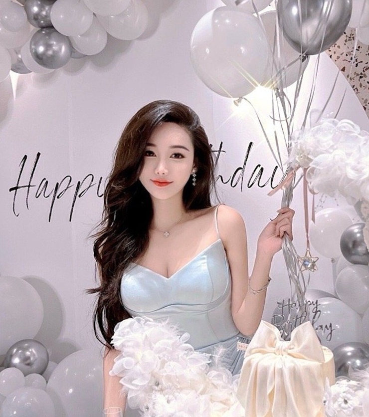 "Athena Liya" (Khổng Lệ Mai). Ảnh: Weibo