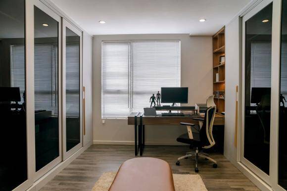 Chi tiết độc đáo trong căn hộ 127m2 của MC VTV vừa tự nhận mình là "người chồng tệ nhất thế gian" - 15