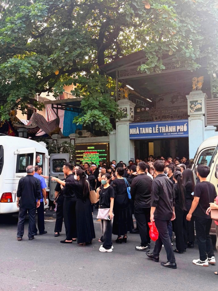 Tang lễ ca sĩ Nguyễn Xuân Trung. Ảnh: Hoàng Xuân Hiệp