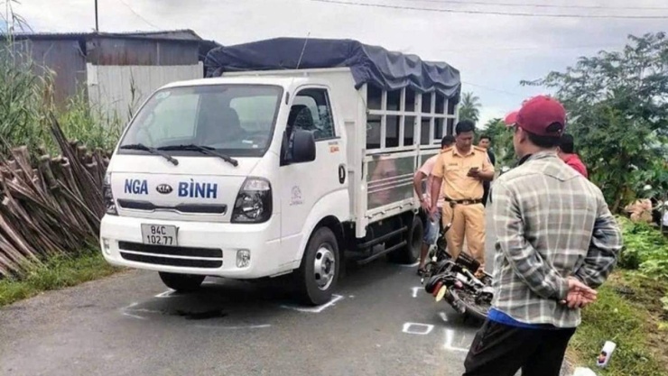 Người thân tài xế gọi hơn 20 cuộc cho một lãnh đạo Công an huyện Trà Ôn trong vụ TNGT khiến nữ sinh ở Vĩnh Long tử vong - 1