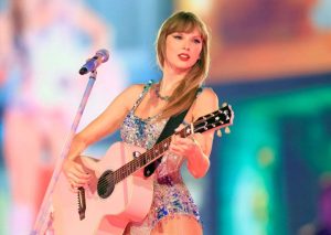 Taylor Swift lập kỷ lục