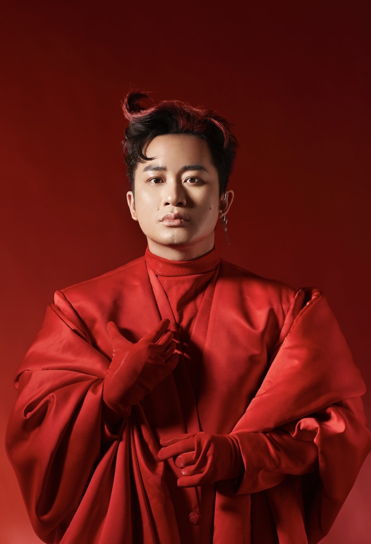 Ca sĩ Tùng Dương trong bộ ảnh chụp ở studio. Ảnh: Nhân vật cung cấp