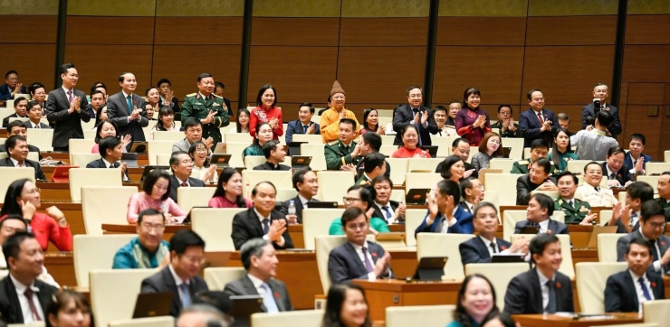 Việt Nam hiện có bao nhiêu thành phố? - 2