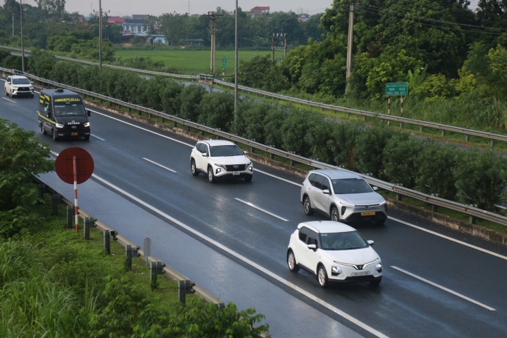 Mục tiêu của việc xử lý vi phạm không phải xử phạt thật nhiều mà nhằm cảnh báo, phòng ngừa tai nạn và hình thành thói quen lái xe an toàn trên cao tốc.