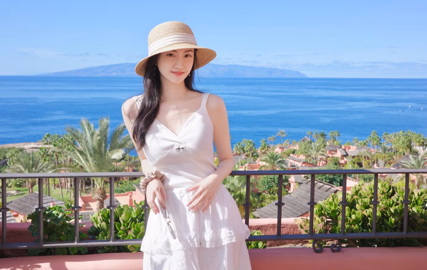Cú trượt đau của Đệ nhất mỹ nữ Bắc Kinh - 8