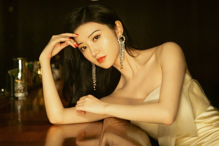 Cảnh Điềm được truyền thông gọi là “đệ nhất mỹ nhân Bắc Kinh”.