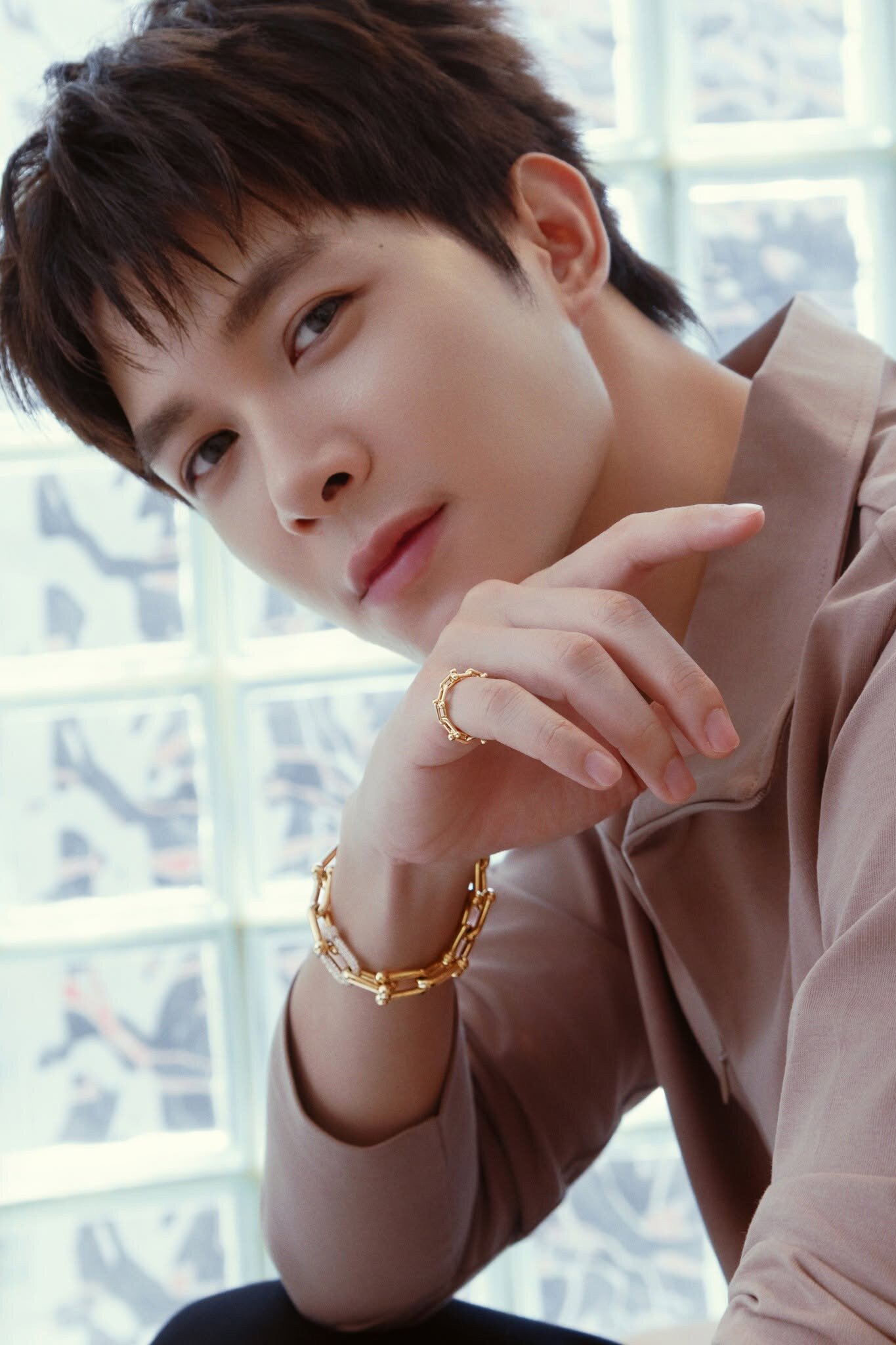 Diễn viên xây dựng thành công thương hiệu cá nhân trong showbiz hay trong nghề diễn đều có lợi thế riêng. Ảnh: FBNV
