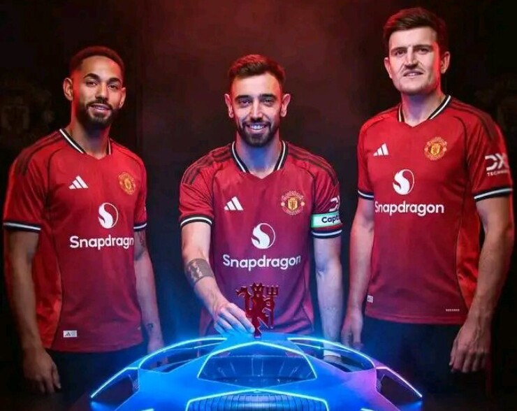 MU đối diện 8 thách thức ở vòng bảng Champions League